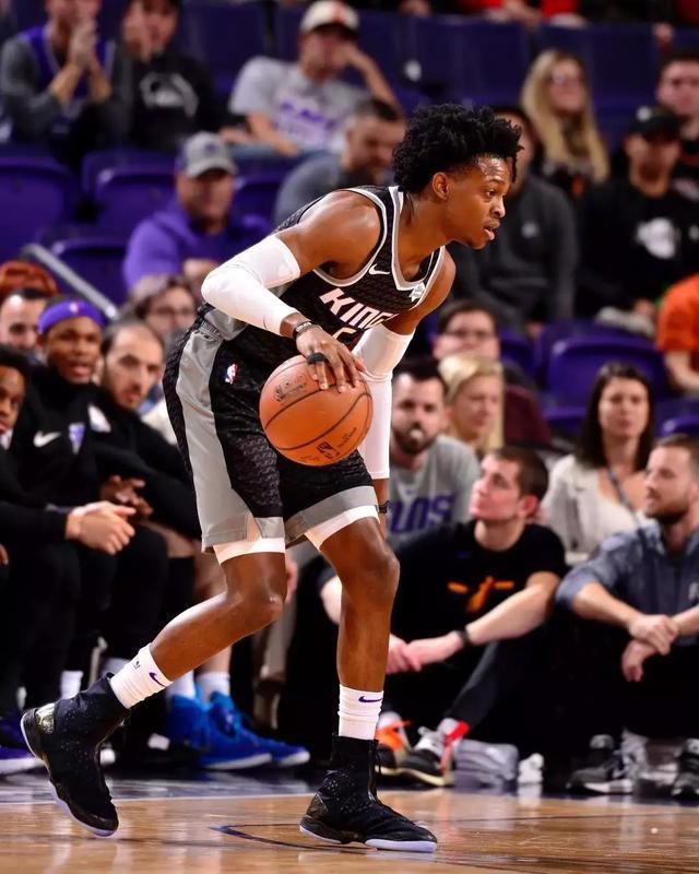 hth体育-转会期费城76人绝杀压哨：欧超杯节点到来，目标明确，年轻球员得到机会的简单介绍